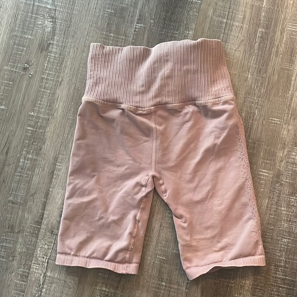 FP Movement Good Karma Bike Short - Picture 5 of 5